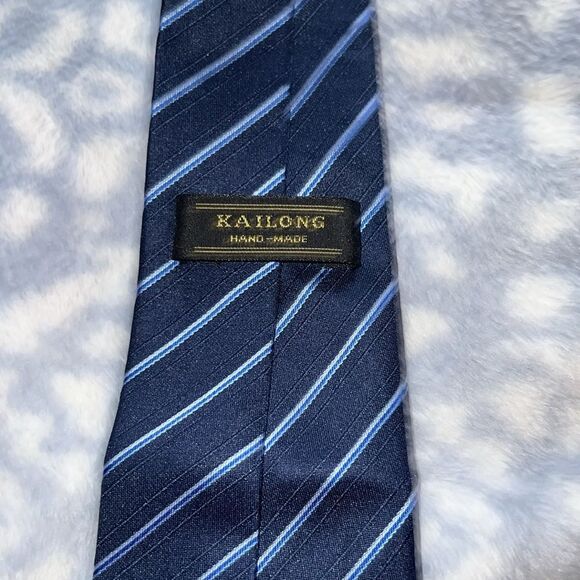 Men’s tie blue,NWOT/NWOB - Picture 2 of 2